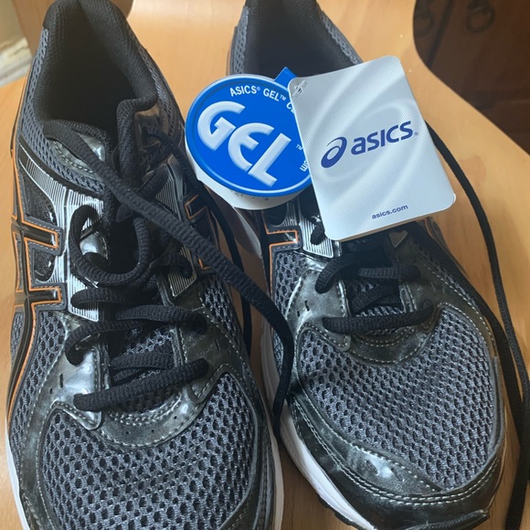NEW ASICS MEN SNEAKERS SIZE 9 1/2 - Picture 2 of 14